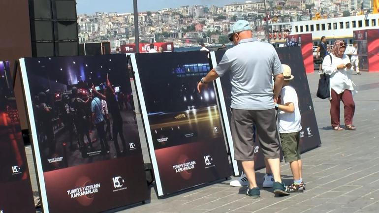 Üsküdar Meydanında 15 Temmuz sergisi