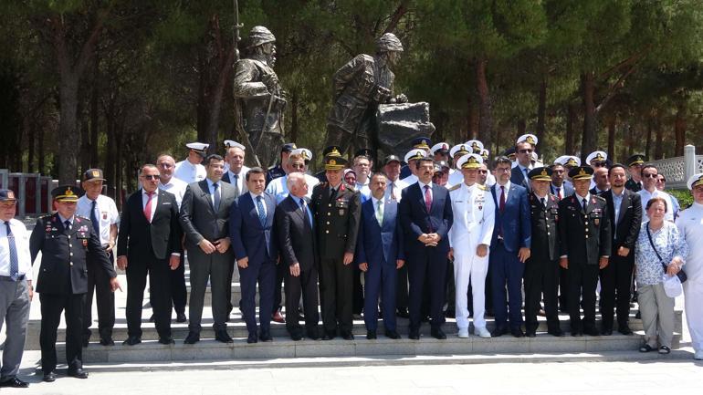 Çanakkale Şehitler Abidesinde 15 Temmuz anması