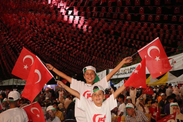 15 Temmuz Demokrasi ve Milli Birlik Gününün 7’nci yılında yurt genelinde çeşitli etkinlikler düzenlendi