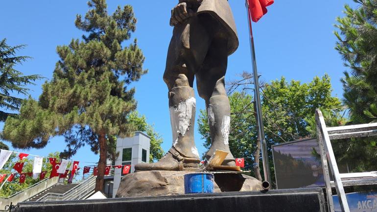 Balyozla Atatürk heykeline saldıran şüpheli, sabıkalı çıktı