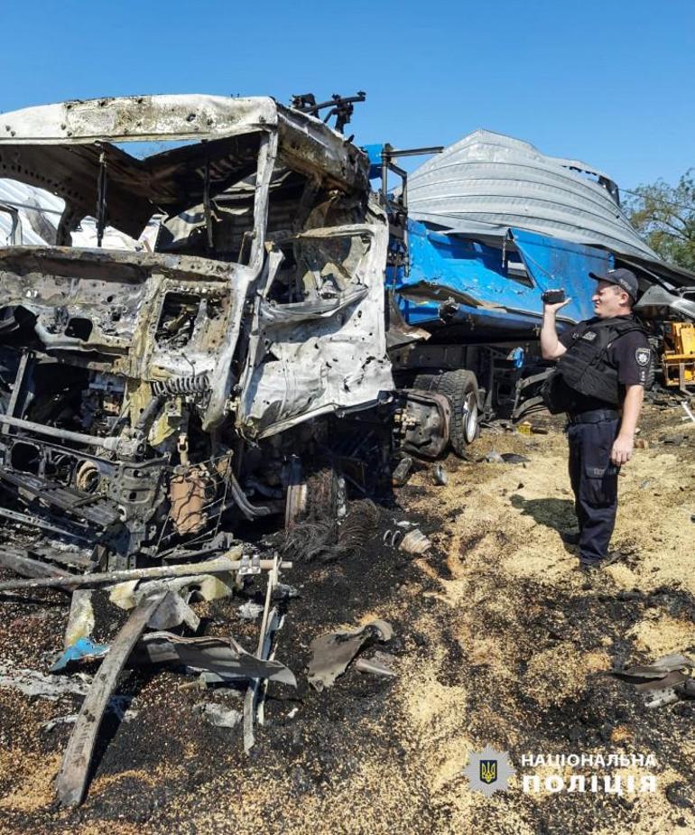 Rusya’dan Odessa’ya hava saldırısı: 100 ton bezelye ve 20 ton arpa imha edildi