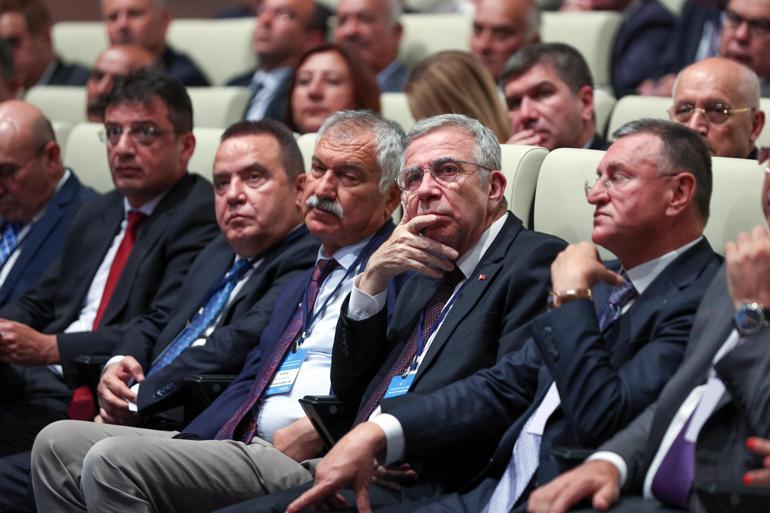 CHPde tartışmalı çevrimiçi toplantıdan sonra ilk toplantı