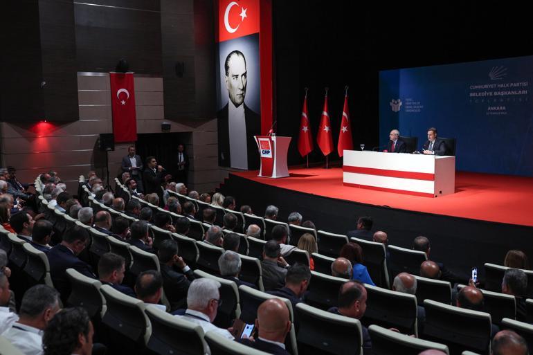 CHPde tartışmalı çevrimiçi toplantıdan sonra ilk toplantı