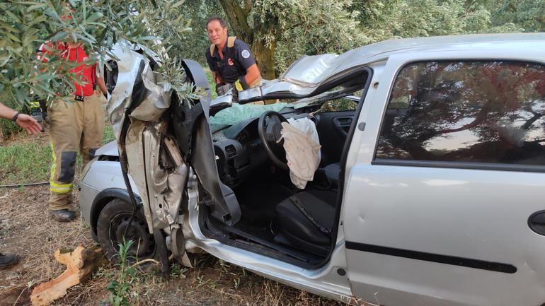 Bursada otomobil zeytinliğe girdi: 1 ölü, 1 ağır yaralı