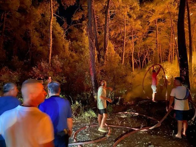 Kemerdeki orman yangınına havadan müdahale