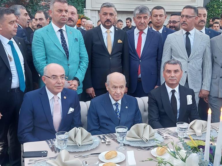 MHP Genel Başkanı Devlet Bahçeli, Ankarada nikah şahidi oldu