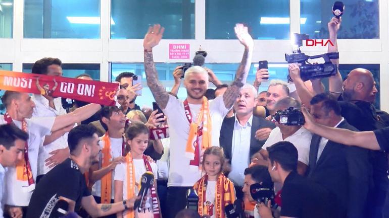 Mauro Icardi, Galatasaray ile sözleşme imzalamak için İstanbulda