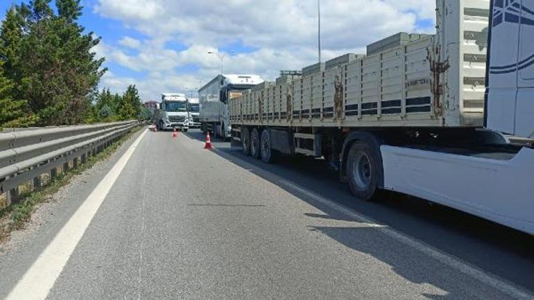 Uyuşturucu taşıdığı otomobili TEM’de bırakıp kaçtı