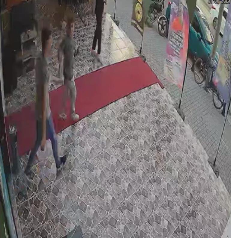 Konya 5.0, İzmir 3.9 ve Erzurum 4.1 ile sarsıldı