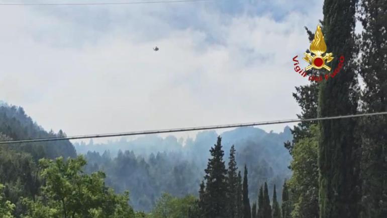 İtalya’nın kuzeyinde orman yangını