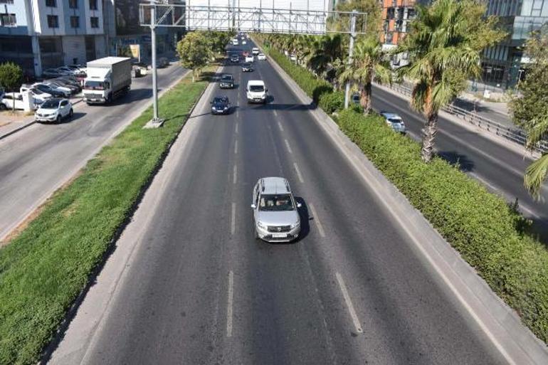 İzmirde grev bitti; metro ve tramvay seferleri yeniden başladı