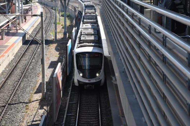 İzmirde grev bitti; metro ve tramvay seferleri yeniden başladı
