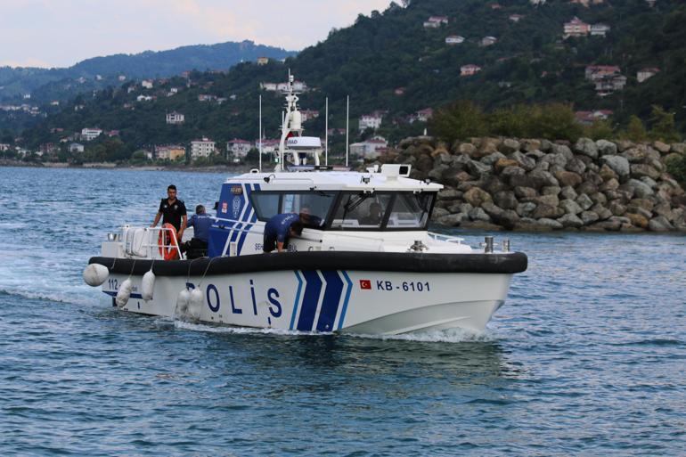 Kayığı boş bulunan balıkçı 6ncı günde 54 kişilik ekiple aranıyor