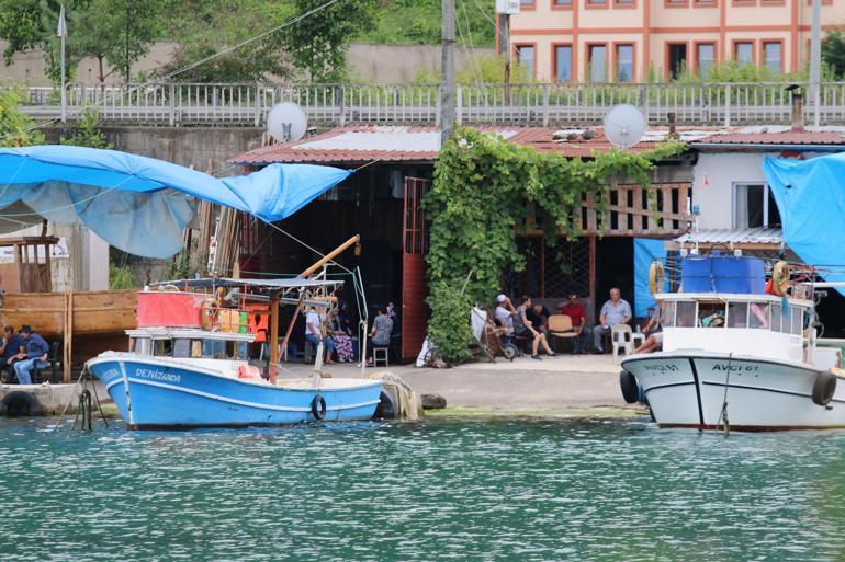 Kayığı boş bulunan balıkçı 6ncı günde 54 kişilik ekiple aranıyor