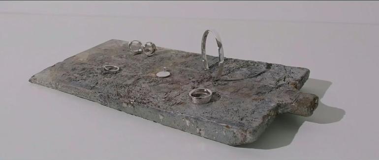 Kraliyet Darphanesi mücevher koleksiyonunda X-Ray’den elde edilen gümüşü kullanmaya başladı