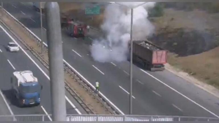 Silivride TEM Otoyolunda TIR yangını