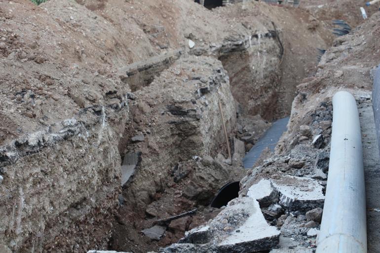 Çankırıda altyapı çalışmasında meydana gelen göçükte 2 işçi yaralandı