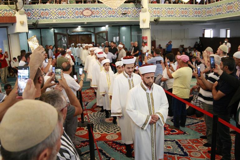 Diyanet İşleri Başkanı Erbaş, Yalovada hafızlık icazet törenine katıldı