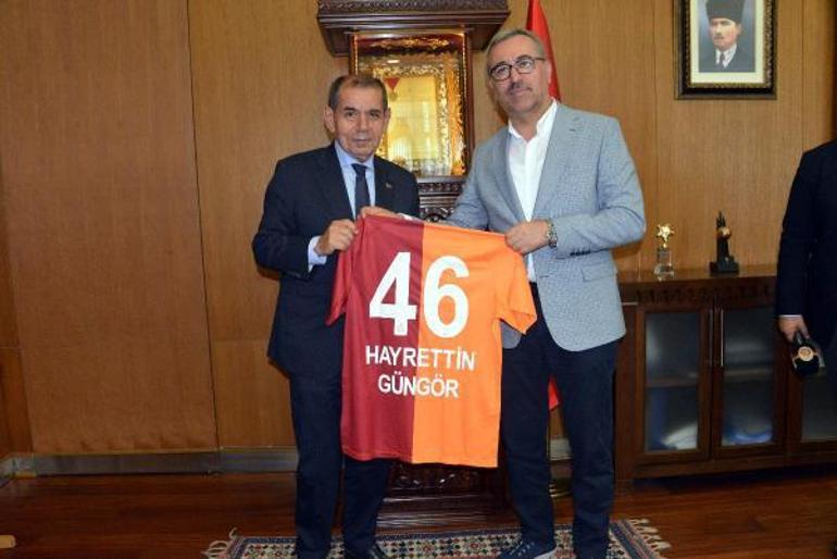 Galatasaray, 600 konteyneri depremzedelere teslim etti