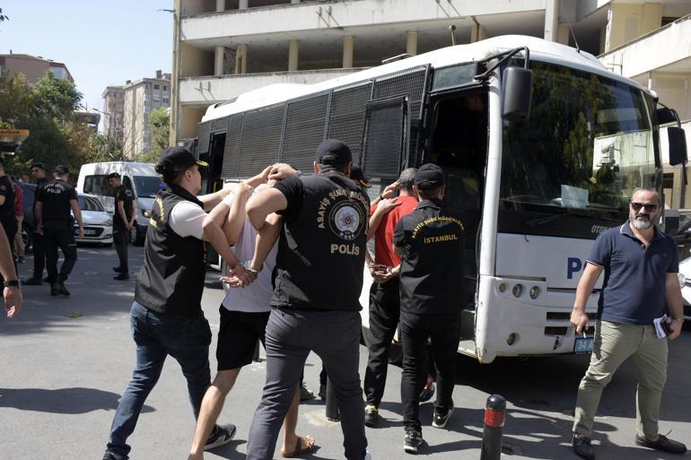 Beşiktaştaki cinayette gözaltına alınan kişiler adliyeye sevk edildi