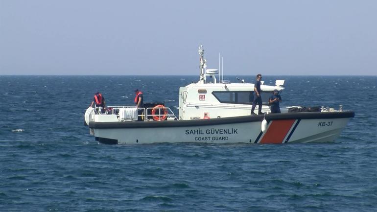 Büyükçekmece’de denizde kaybolan kadını arama çalışmaları sürüyor