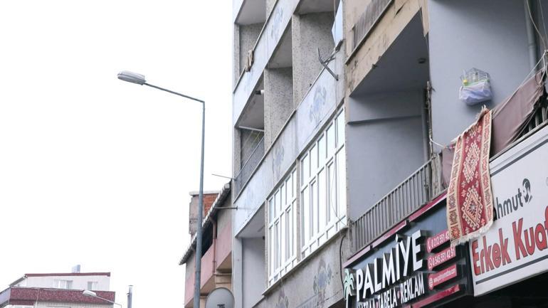 Bahçelievlerde alev alınca balkondan atılan tüp sürücünün kafasına düştü