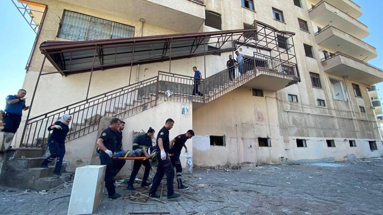 Boşaltılan binada asansör halatını sökerken 8inci kattan boşluğa düştü