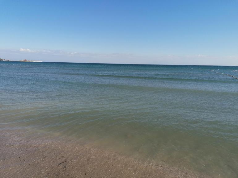 Silivride kötü hava şartlarından dolayı denize girmek yasaklandı