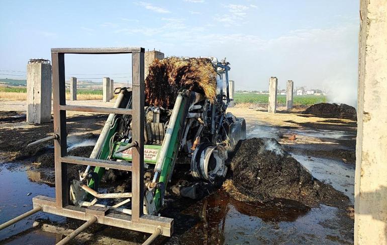Traktörde çıkan yangın 150 ton saman balyasını küle çevirdi; o anlar kamerada