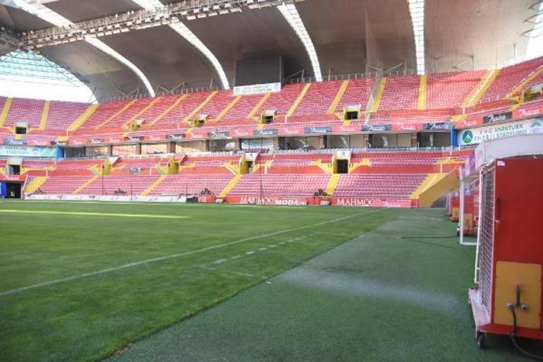 Kayserispor-Galatasaray maçının oynanacağı stadyum hazır hale getirildi