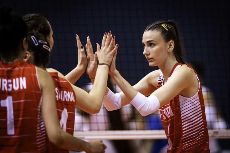 U19 Kız Milli Voleybol Takımı, Dünya ikincisi oldu