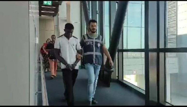 ‘Vuvuzela’ çetesine ‘Safari operasyonu: 12 gözaltı