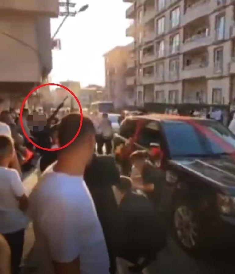 Bursa’da düğün eğlencesinde tabanca ve tüfeklerle ateş açıldı; o anlar kamerada