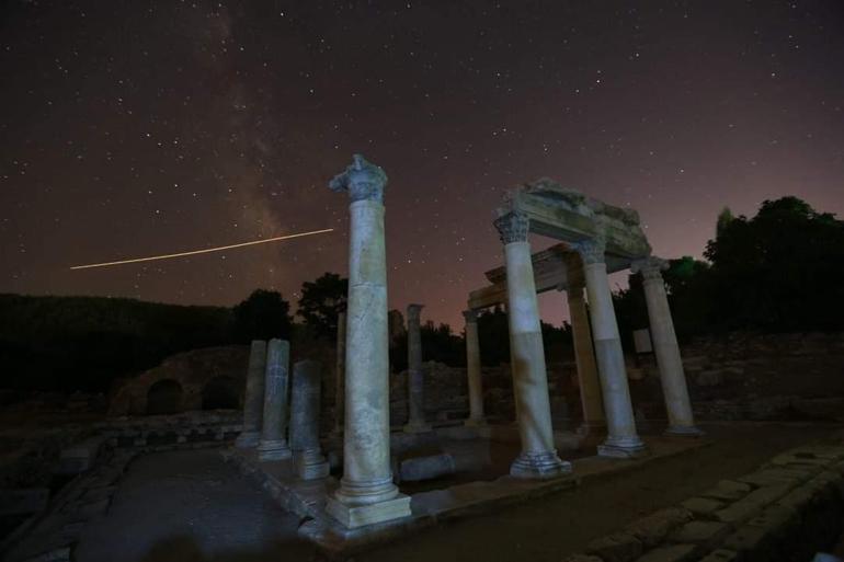 Antik kentte, perseid meteor yağmuru gözlendi