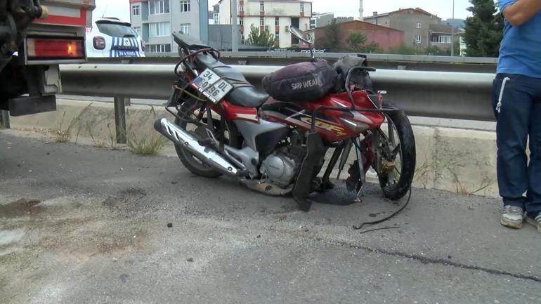 Sultanbeylide emniyet şeridindeki kamyonete çarpan kurye hayatını kaybetti