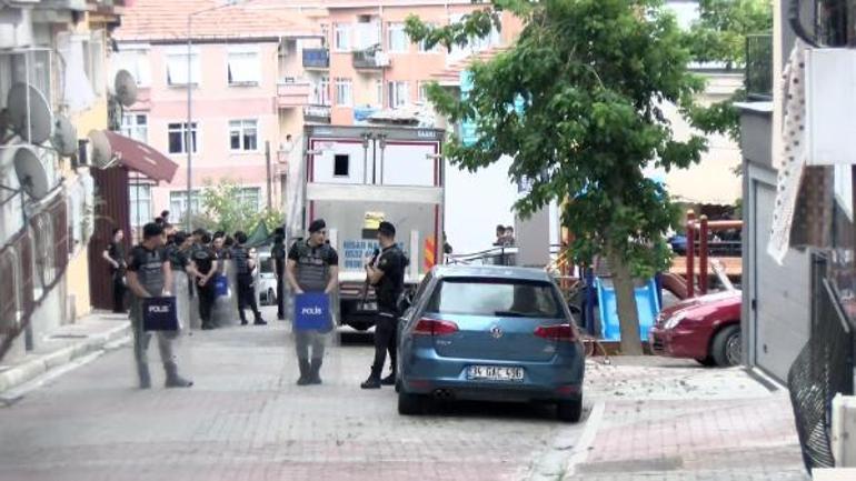 Eyüpsultanda bir vakfa ait yurt mahkeme kararıyla tahliye edildi