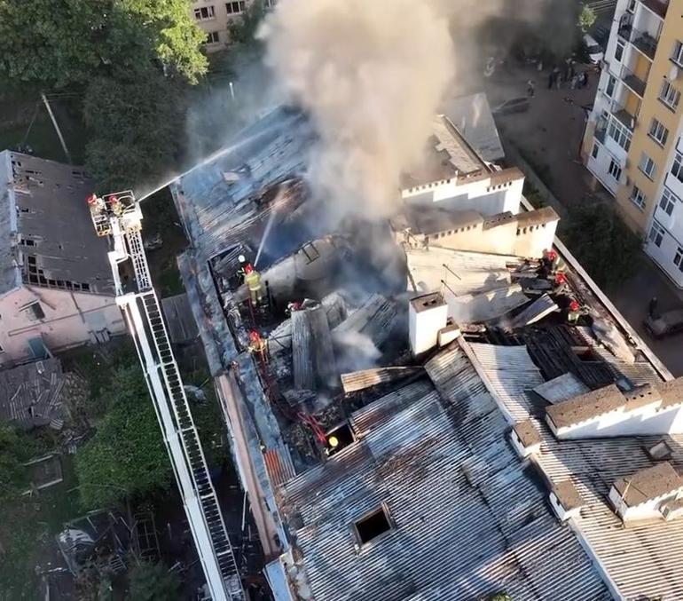 Ukrayna’da Lviv, Lutsk ve Dnipro kentlerine geniş çaplı hava saldırısı: 3 ölü