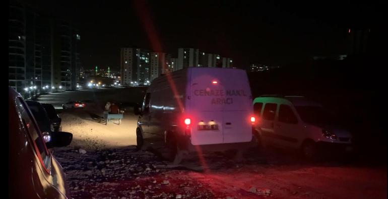 Ankarada enişte tartıştığı iki kayınbiraderini tabancayla öldürdü