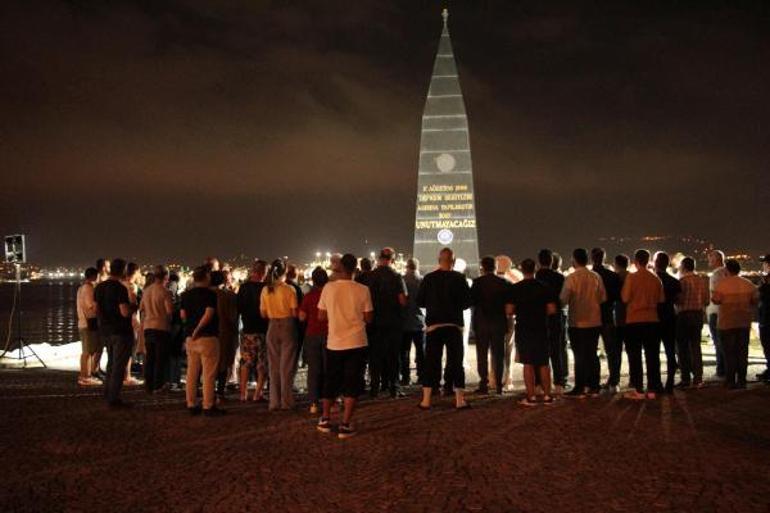 17 Ağustos depreminin 24üncü yılında anma töreni düzenlendi