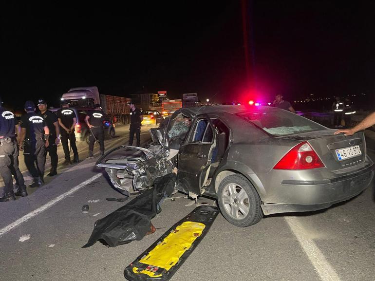 Muş- Bingöl karayolunda 6 araç zincirleme kazaya karıştı: 3 ölü, 8 yaralı