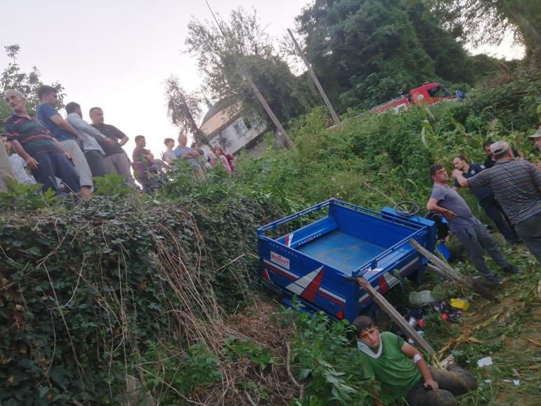 Zonguldakta patpat tarlaya devrildi: 13 yaralı