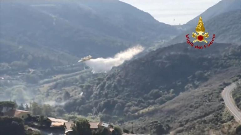 İtalya’da iki bölgede orman yangını