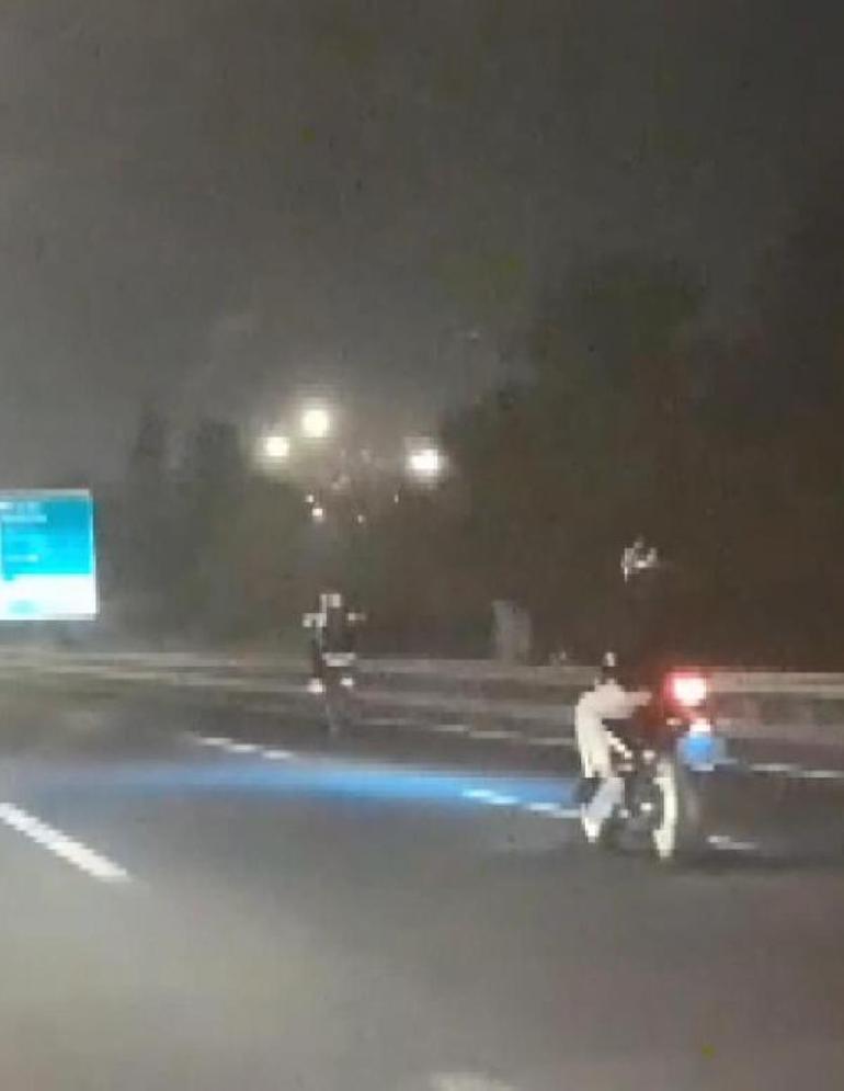 FSM Köprüsünde motosiklet sürücüsünden tehlikeli hareketler