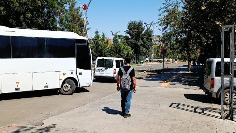 Diyarbakırda 1 kişinin öldüğü, 11 kişinin yaralandığı kavgada 17 şüpheli adliyede