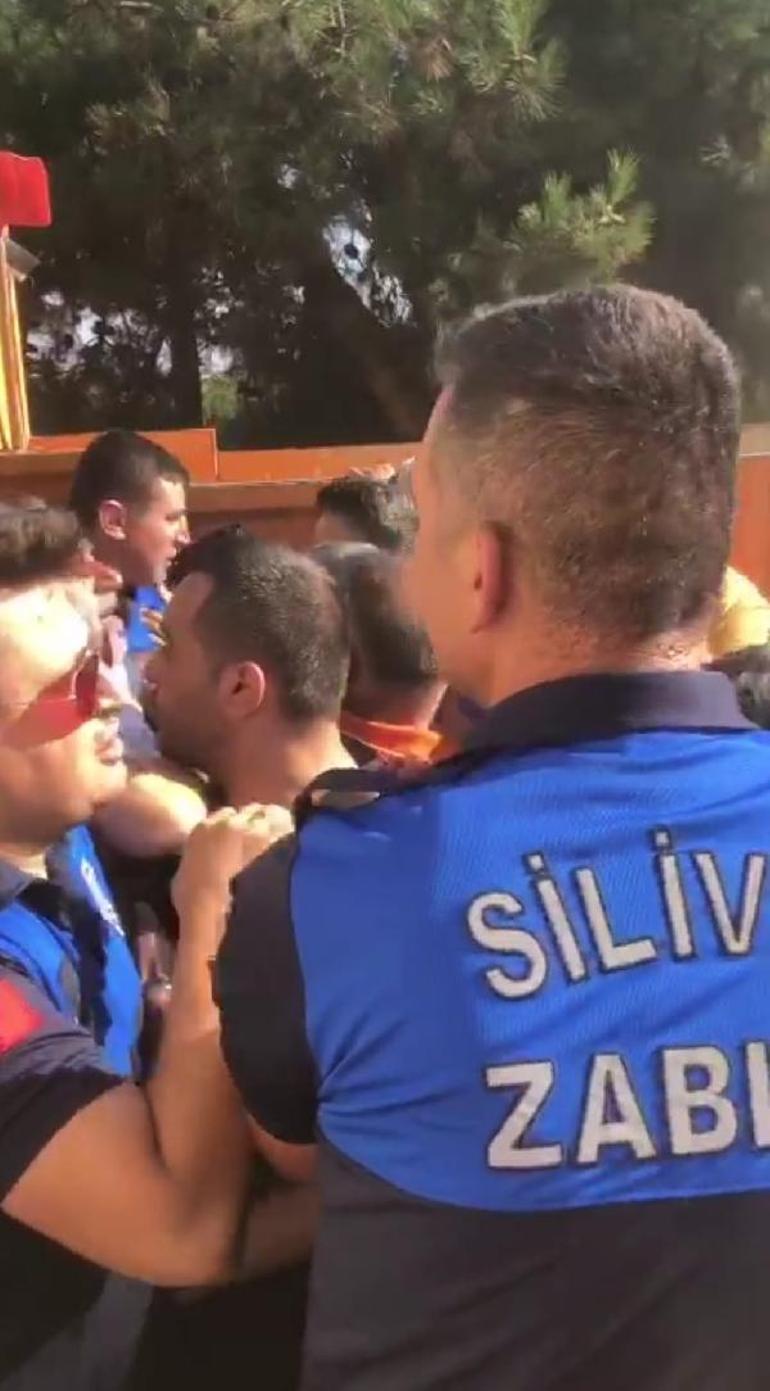 Silivride temizlik işçilerinden maaş eylemi