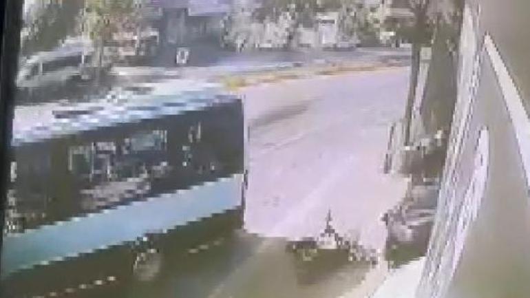 Sultanbeylide mazot dökülen yolda 7 araç kaza yaptı: Bisikletli son anda kurtuldu