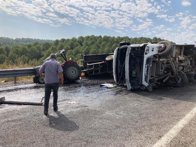 Devrilen kamyon, traktöre çarptı: 1 ölü, 4 yaralı
