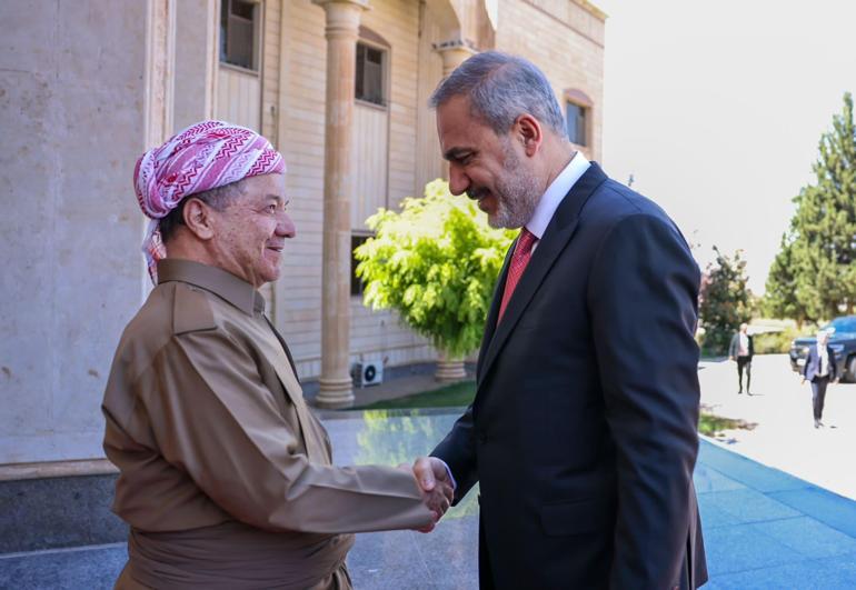 Fidan, Mesud Barzani ve IKBY Başbakan Yardımcısı Talabani ile görüştü