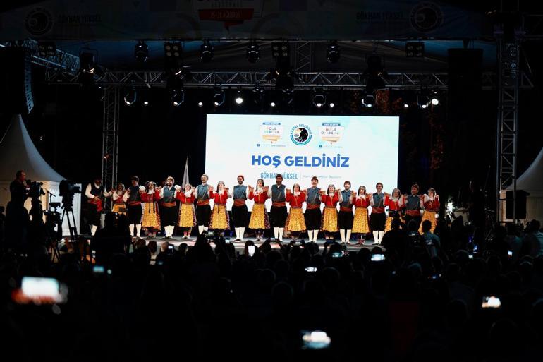 Kartal’da 2. Uluslararası Halk Oyunları Festivali başladı