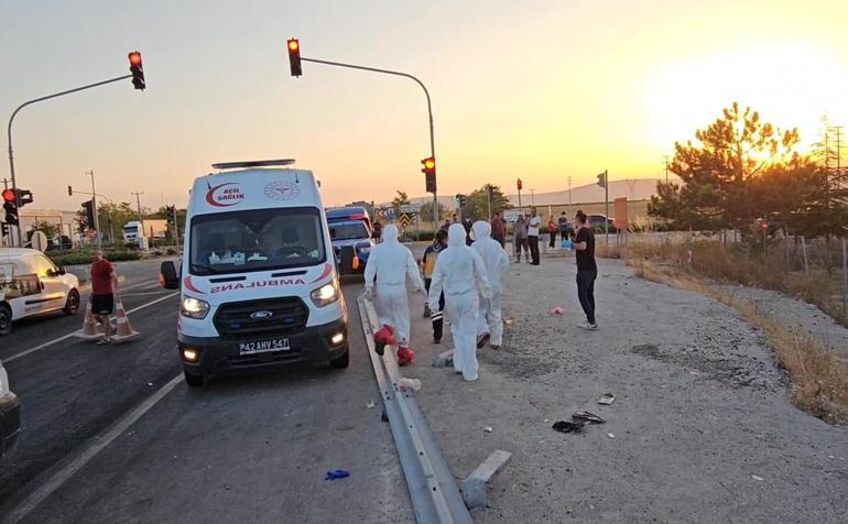 Lastiği patlayan TIR, kamyonet ile otomobile çarptı: 1 ölü, 3 yaralı